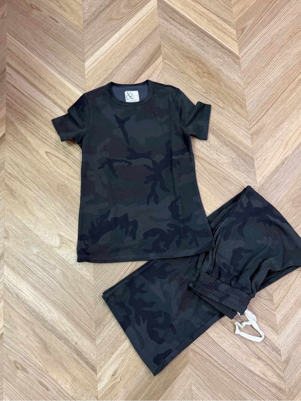 AMPERSAND AVE Black & Dark Green Wide Leg Jumpsuit Set